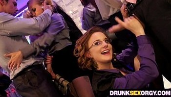 Drunken cock hungry chicks in the club