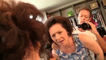 cogiendo a madurita