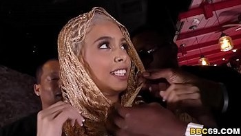 Arab Slut Aaliyah Hadid Enjoys Anal Gangbang