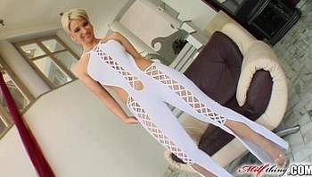 MILF Thing short hair mom fucked by two guys