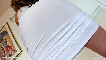 Afrodite milf slut fucks at Milf Thing