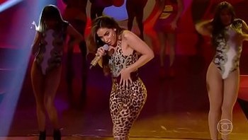 Anitta Gostosa Legging de Oncinha No Esquenta