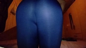 Rebolando de legging