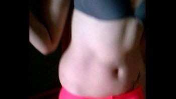 teen in tight legging cameltoe