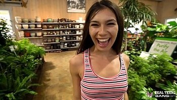 Real Teens - Hot Amateur Teen Picked Up And Fucked