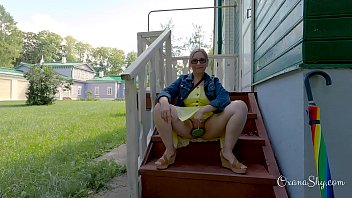 Milf (30, 40 y.o.)