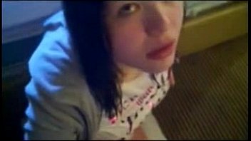 Emo ungentlemanly 18 yrs sucking Cock