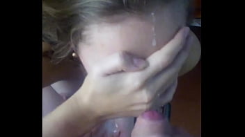 Amateur BJ on girl