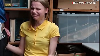 Skinny teen latitudinarian Catarina Petrov pilfer merchandise and gets her sweet pussy fucked in LP office