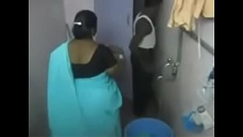 desi village bhabhi indian aunty hidden cam http://www.xnidhicam.blogspot.com