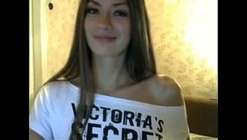 Amazing Strip Show On Cam -littletoyfantasies.com
