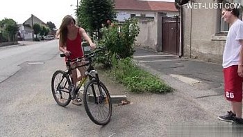 Housewife first cum swallow