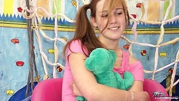 Real stupid blonde fucked on fake casting very easy