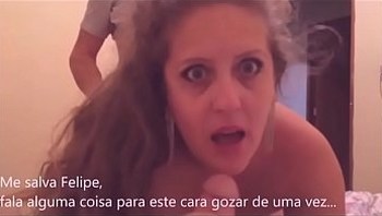 Chora para o marido levando estocadas do pau enorme do fazendeiro