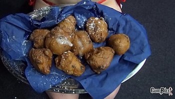 Nasty New Year Linda Lush goes Slutty on 6 guys cumeating facial oliebollen
