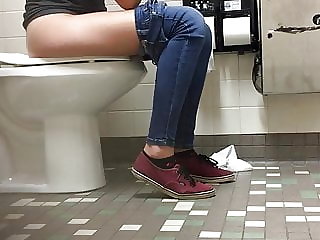 hidden cam college bathroom