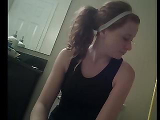 my key chain camera capture young girl pissing