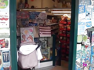 The life of a stripper: strips and fucks a client