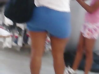 sexy madura en licras