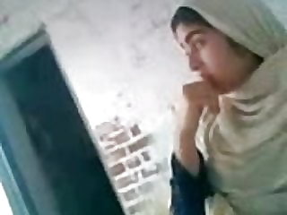 Paki Hijab Bitch Lahore fucked and talking after